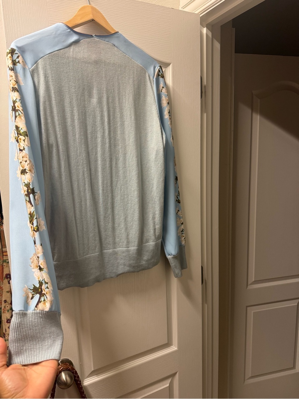 Size 5 Ted Baker Light Blue Floral Zip Bomber Jacket - Picture 3 of 4